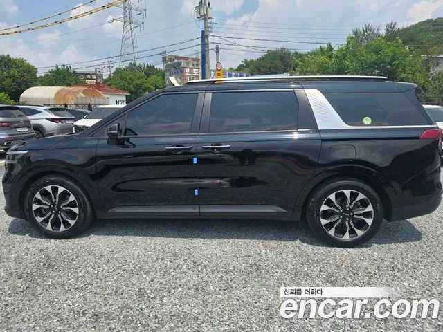 Kia Canival Carnival 4 поколение Бензин 9 мест Prestige — Фото автомобиля 4