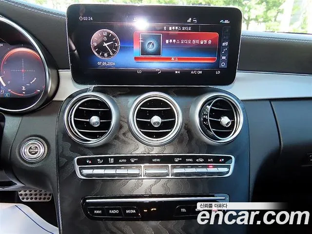 Mercedes-Benz C-Class W205 — Фото автомобиля 14