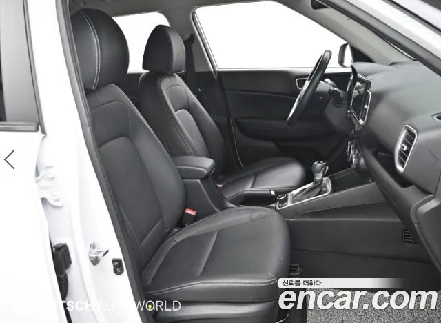 Hyundai Venue — Фото автомобиля 10