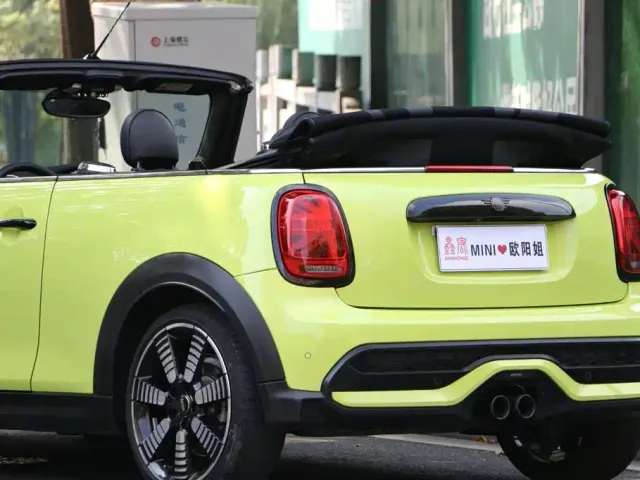 MINI Hatch — Фото автомобиля 24
