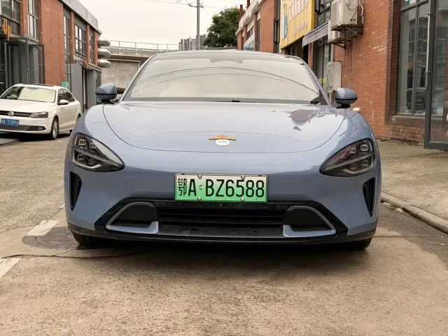 Xiaomi SU7 — Фото автомобиля 2