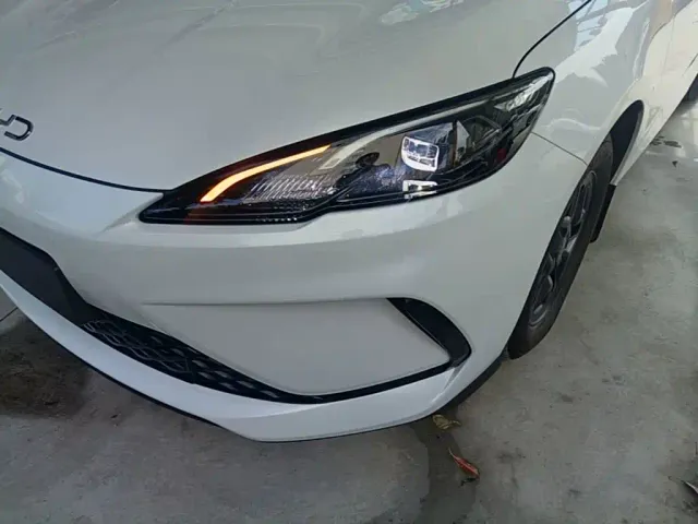 BYD Seal 05 DM-i — Фото автомобиля 23