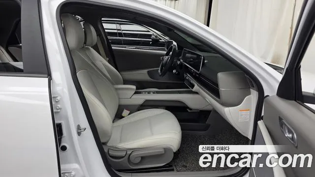Hyundai Ioniq 6 — Фото автомобиля 17
