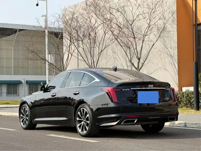 Cadillac CT5 — Фото автомобиля 7