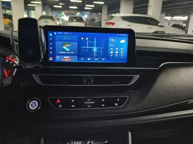 Changan CS75 — Фото автомобиля 13