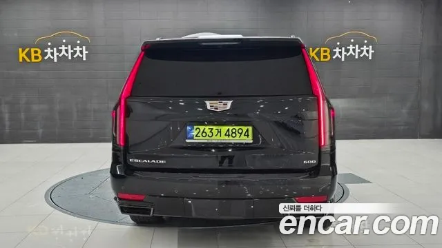 Cadillac Escalade Escalade 5 поколение — Фото автомобиля 4