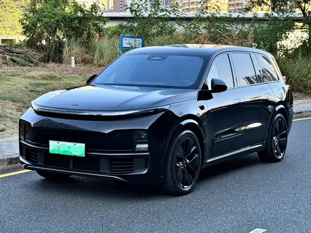 Фотография автомобиля — Li Auto L9