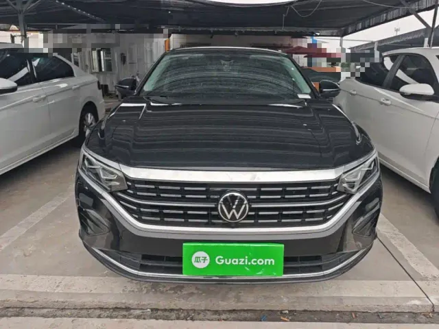 Volkswagen Passat — Фото автомобиля 2