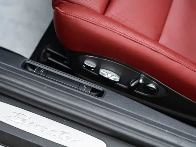 Porsche 718 — Фото автомобиля 18