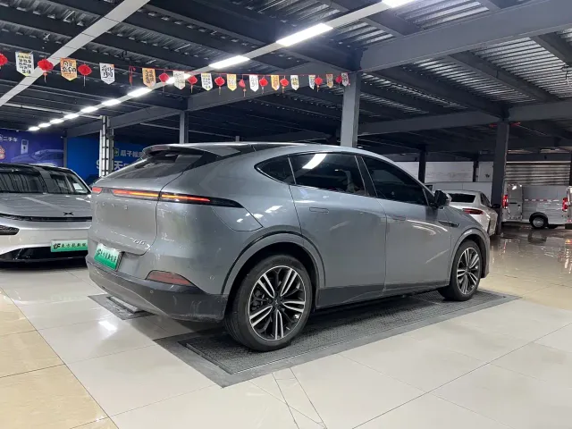 Xpeng G6 — Фото автомобиля 6