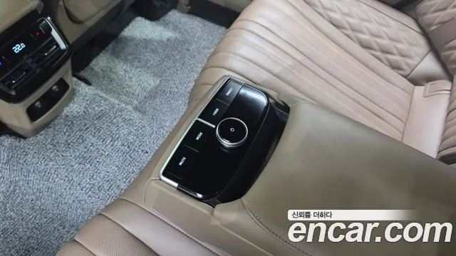 Kia K8 Signature — Фото автомобиля 24