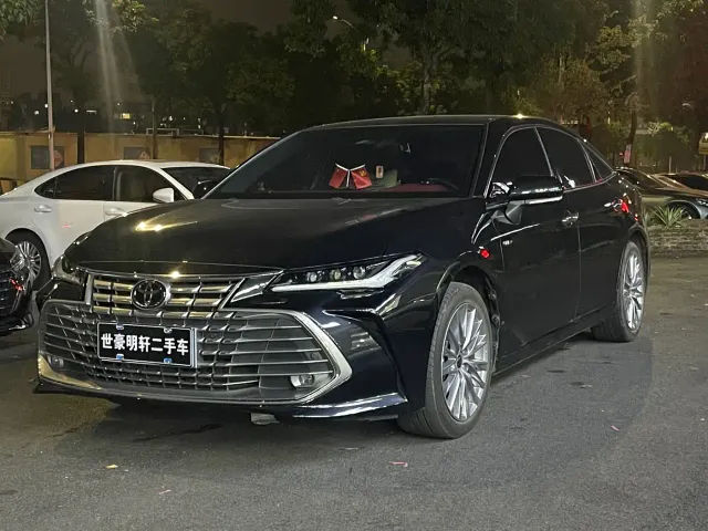 Фотография автомобиля — Toyota Avalon