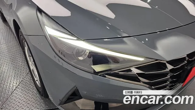 Hyundai AVANTE Avante (CN7) — Фото автомобиля 21