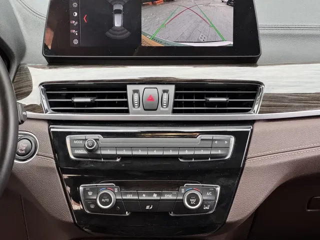 BMW X1 — Фото автомобиля 12
