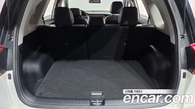 Kia Niro — Фото автомобиля 23