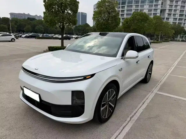 Фотография автомобиля — Li Auto L6