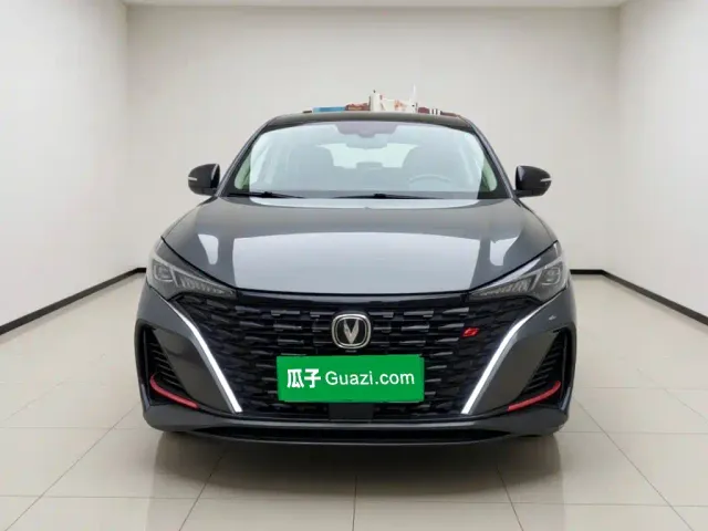 Changan Eado — Фото автомобиля 2