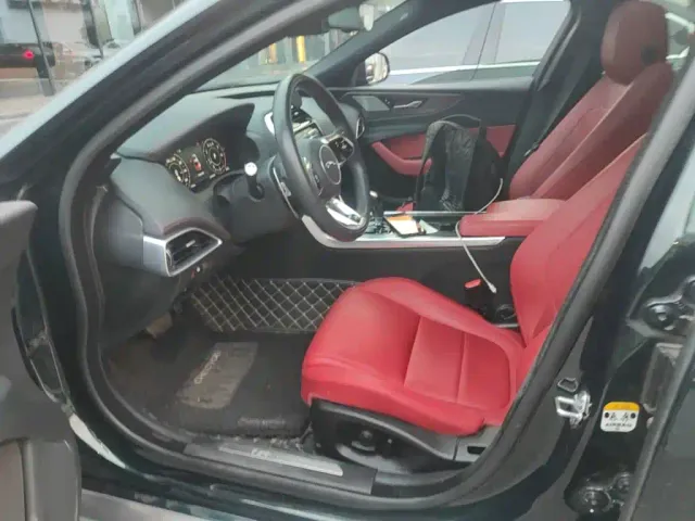 Jaguar Jaguar XEL 2021 2.0T 250PS R-DYNAMIC S Progressive Sport Edition — Фото автомобиля 19