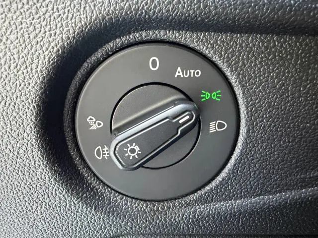 Volkswagen Passat — Фото автомобиля 10