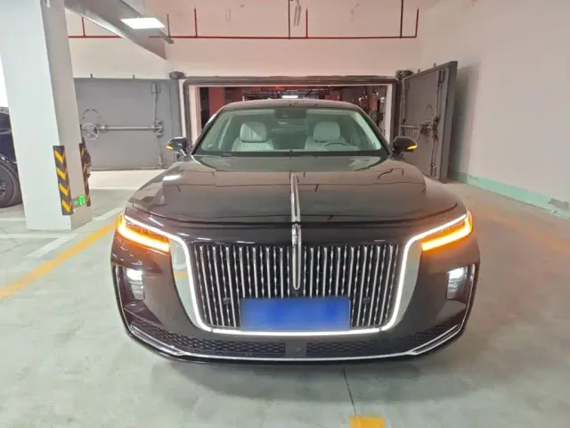 Hongqi H9 — Фото автомобиля 2