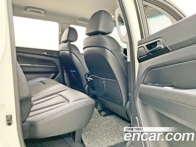 KG_Mobility_Ssangyong Musso Musso (Q300) Бензин 2.0 4WD — Фото автомобиля 14
