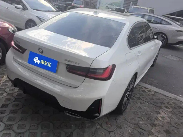 BMW 3 Series — Фото автомобиля 3