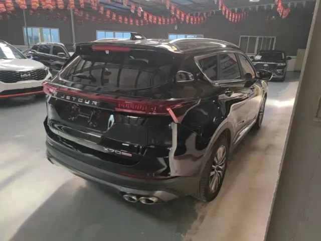 Jetour X70 Plus — Фото автомобиля 6