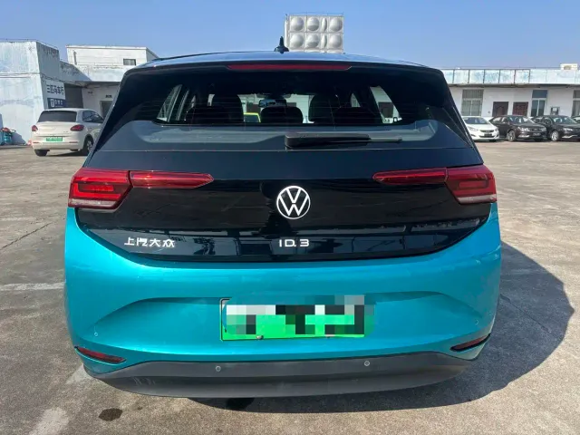 Volkswagen ID.3 — Фото автомобиля 18