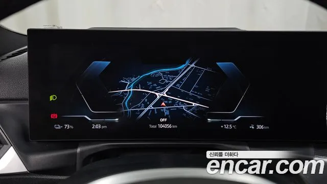 BMW i4 — Фото автомобиля 11
