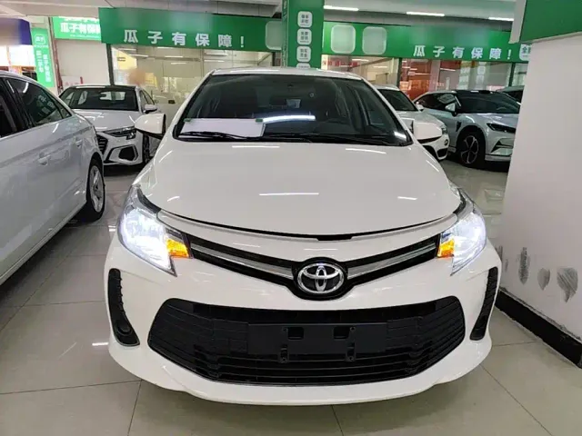 Toyota Vios — Фото автомобиля 2