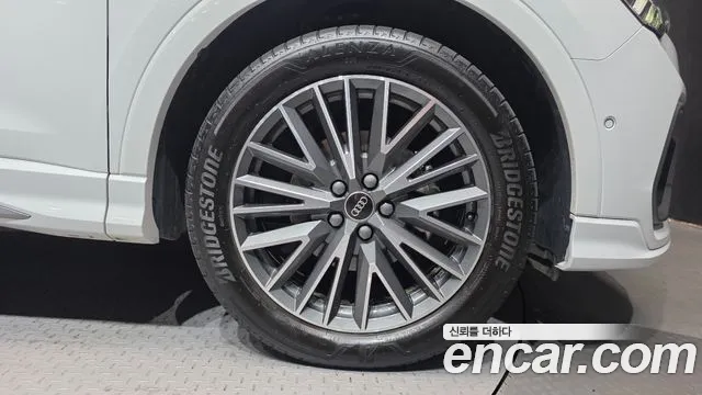 Audi Q3 35 TDI Premium — Фото автомобиля 18