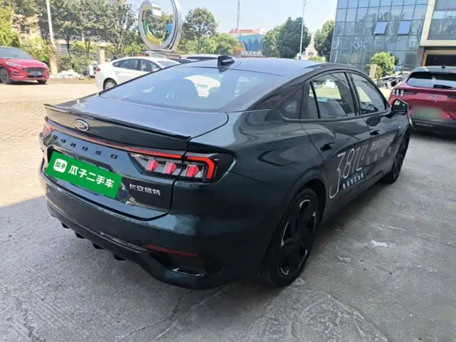 Ford Mondeo — Фото автомобиля 6