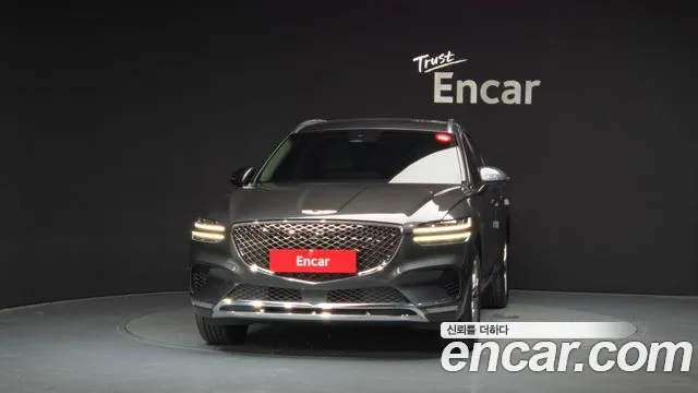 Genesis GV70 — Фото автомобиля 3