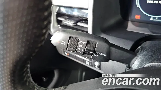 KG_Mobility_Ssangyong Rexton Новый Rexton Sport Дизель 2.2 4WD — Фото автомобиля 24