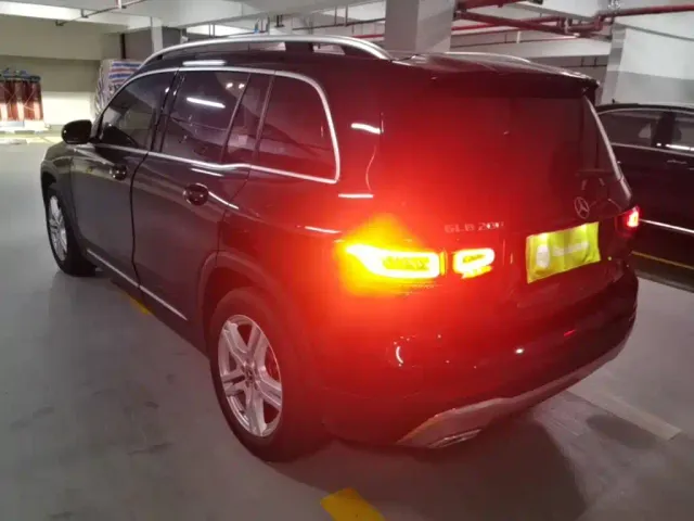 Mercedes-Benz GLB-Class — Фото автомобиля 4