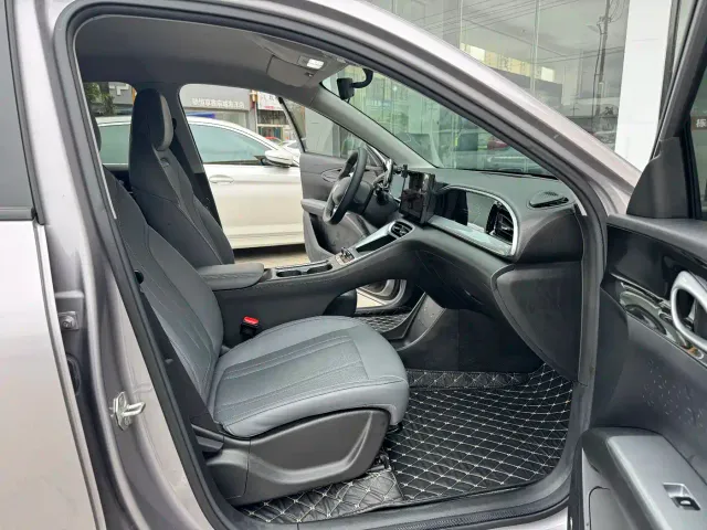 Geely Starry Wish — Фото автомобиля 7