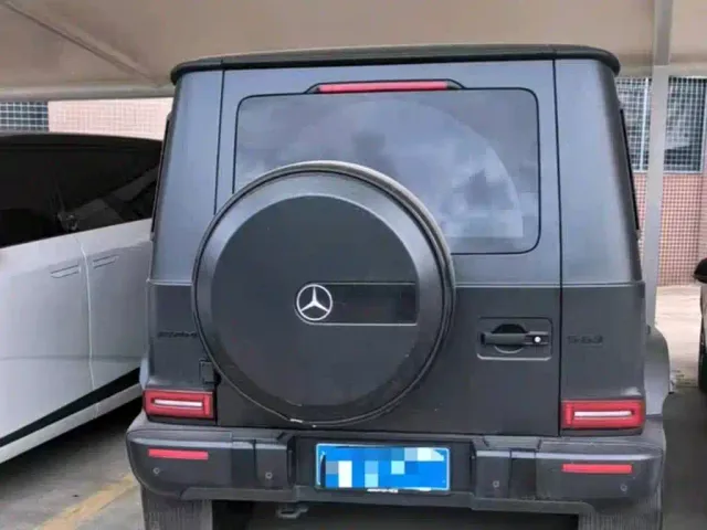 Mercedes-Benz G-Class — Фото автомобиля 3