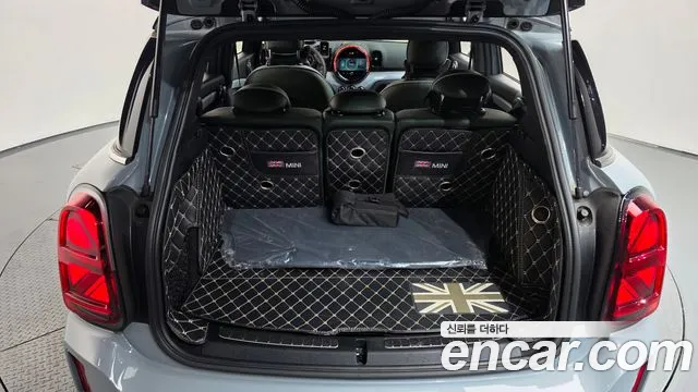 MINI Countryman — Фото автомобиля 21