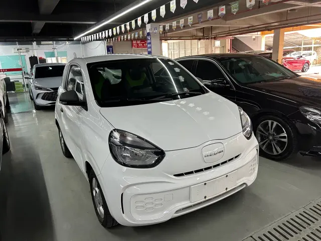 Roewe Clever — Фото автомобиля 2