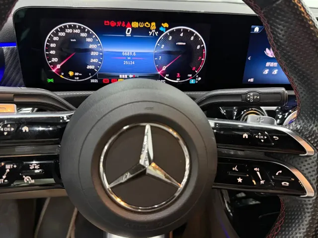 Mercedes-Benz A-Class — Фото автомобиля 16