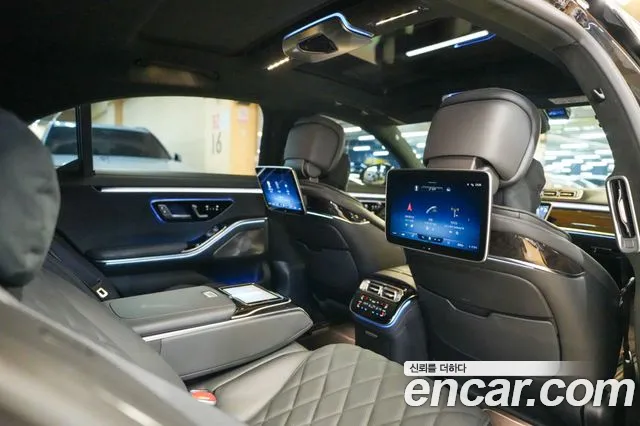 Mercedes-Benz S-Class — Фото автомобиля 12