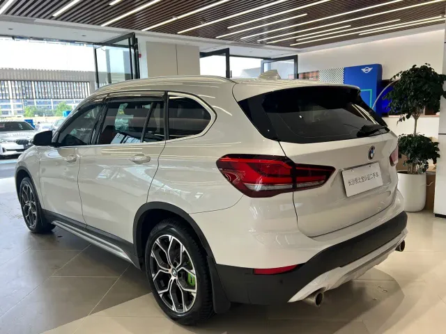 BMW X1 — Фото автомобиля 7