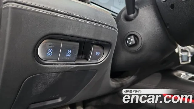 Genesis G90 Бензин 3.5 турбо AWD — Фото автомобиля 17
