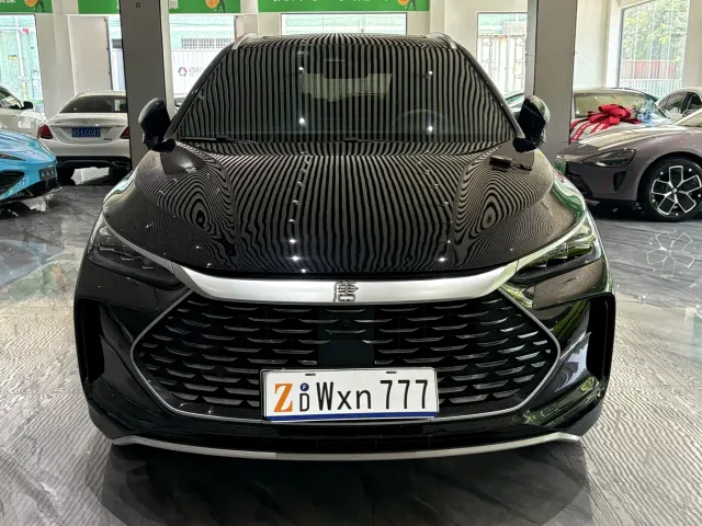 BYD Tang — Фото автомобиля 2
