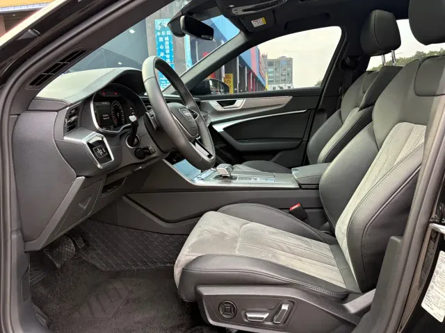 Audi A6L — Фото автомобиля 11