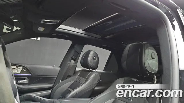 Mercedes-Benz GLE-Class — Фото автомобиля 26