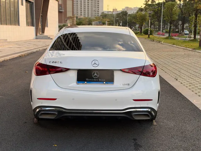 Mercedes-Benz C-Class — Фото автомобиля 3