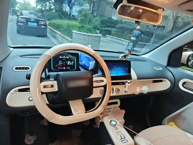 Changan Lumin — Фото автомобиля 5