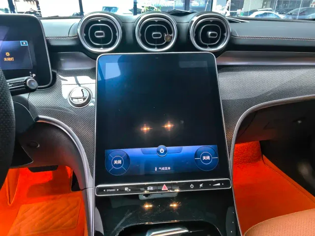 Mercedes-Benz C-Class — Фото автомобиля 16