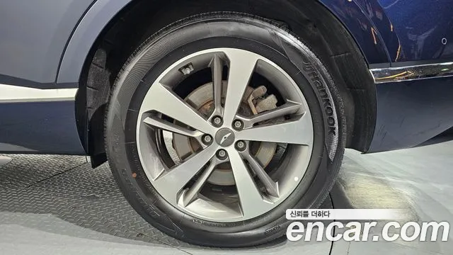 Genesis GV80 2.5T Бензин AWD — Фото автомобиля 16
